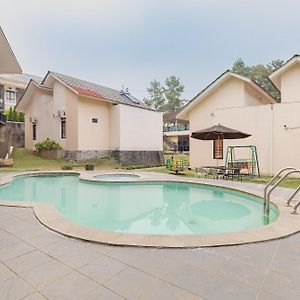 Urbanview Hotel Inkoppabri Cisarua Puncak